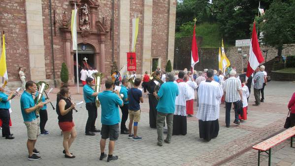 Quelle: Alfons Gerhart, Pilgergruppe Aschaffenburg